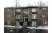 Yearling Court Apartments in Cincinnati, OH - Building Photo - Building Photo