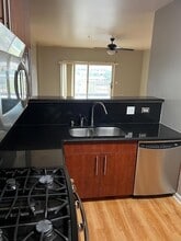 9440 S 51st Ave, Unit 306 in Oak Lawn, IL - Building Photo - Building Photo