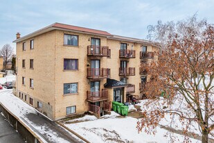 7775 Maurice-Duplessis Boul in Montréal, QC - Building Photo