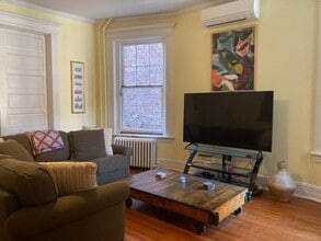 2611 W Grace St, Unit 1 in Richmond, VA - Building Photo - Building Photo