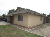 9413-9415 Petit Cir in Ventura, CA - Building Photo - Building Photo