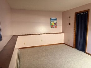 57 Dana St, Unit Ground Level - No Stairs in West Haven, CT - Building Photo - Building Photo