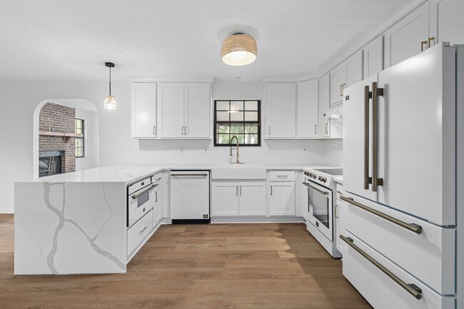 10115 County Rd 13 N in St. Augustine, FL - Building Photo - Building Photo