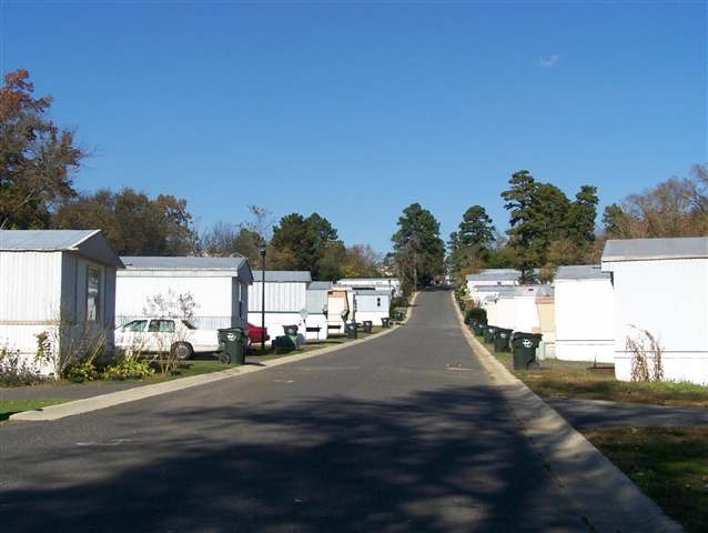 Twin Points Mobile Home Park in Hot Springs, AR - Building Photo