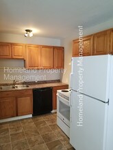 205 S Elizabeth Rd-Unit -4 in Spokane Valley, WA - Building Photo - Building Photo