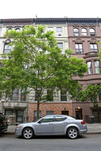 127 W 75th St in New York, NY - Building Photo - Building Photo