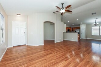 3650 W Carlos Ln, Unit 18G in San Tan Valley, AZ - Building Photo - Building Photo