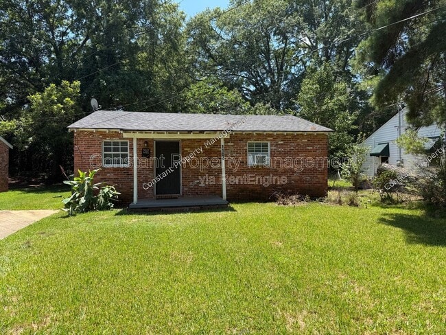 property at 1104 Dewey St