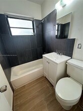 901 SW 5th Ave in Miami, FL - Building Photo - Building Photo