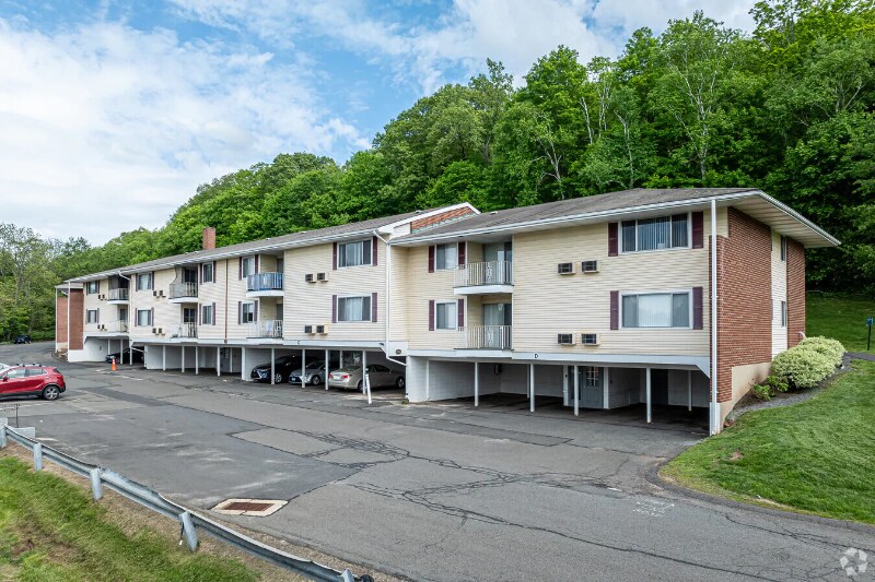 271 Main St in Farmington, CT - Building Photo