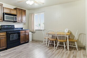 114 W 975 N in Orem, UT - Building Photo - Building Photo