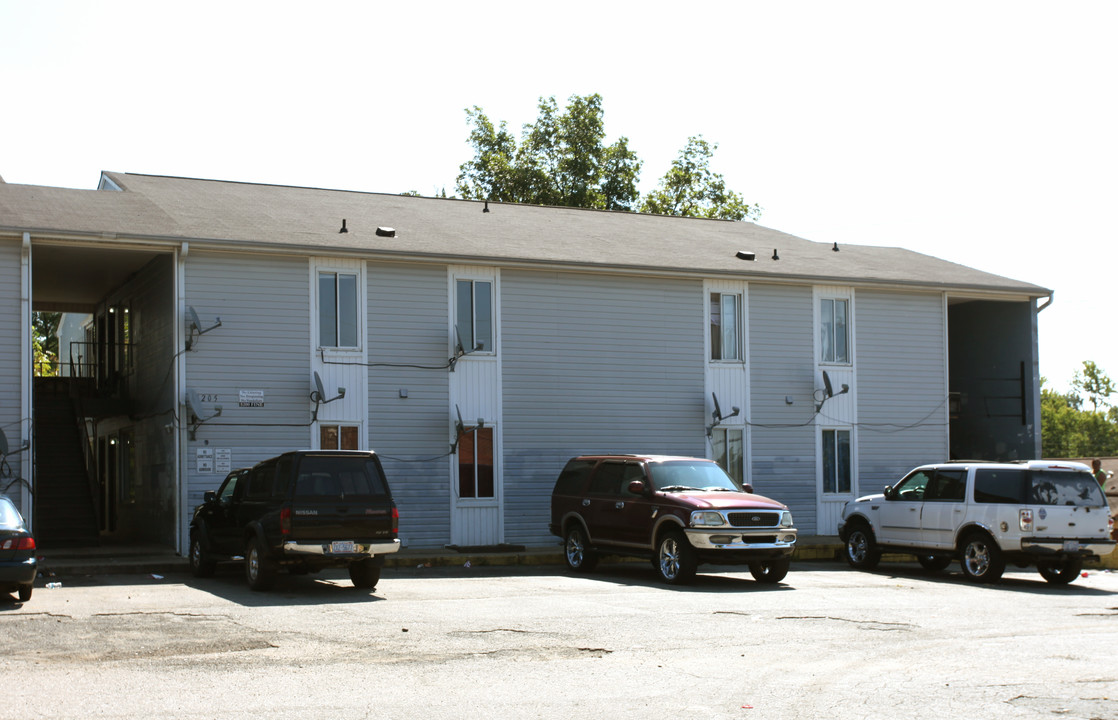 Hutton Street Apartments in Winston-Salem, NC - Foto de edificio