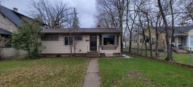 property at 1419 Beltrami Ave NW