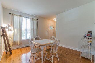 2346 N 54th St in Philadelphia, PA - Foto de edificio - Building Photo