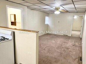 213 W Woodland Ave in Clarksburg, WV - Building Photo - Building Photo