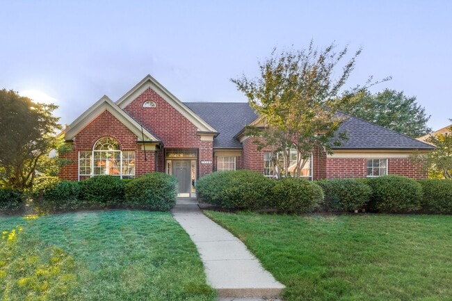 property at 7101 Bouquet Dr