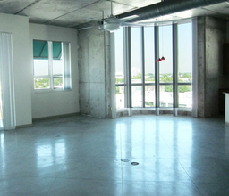 2001 Biscayne Blvd, Unit 2612 in Miami, FL - Foto de edificio - Building Photo