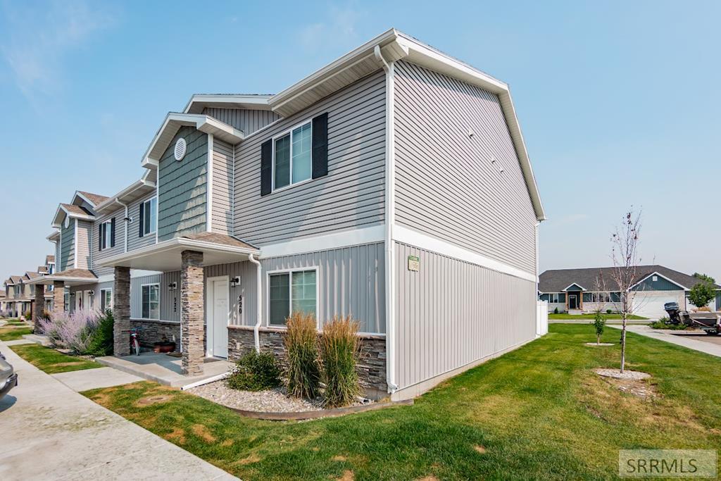 536 Trails End in Idaho Falls, ID - Building Photo