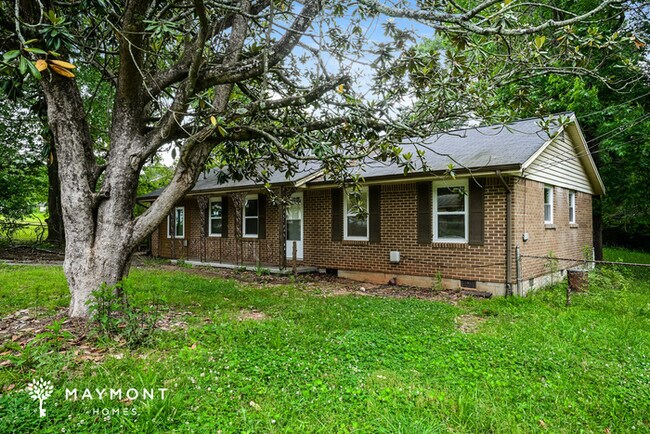 629 Roxbury Dr in Riverdale, GA - Building Photo - Building Photo