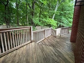 1300 E 1st St in Bloomington, IN - Foto de edificio - Building Photo