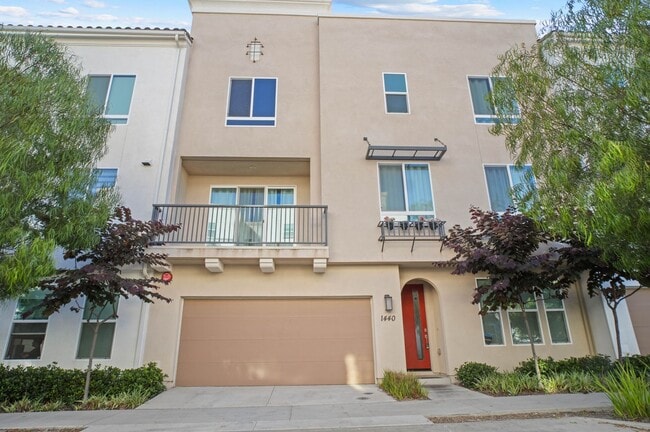 property at 1440 Suwerte Ave