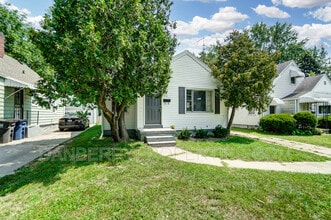 818 Brookley Blvd in Toledo, OH - Building Photo - Building Photo