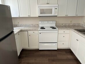 6850 King Arthur Dr in Myrtle Beach, SC - Building Photo - Building Photo