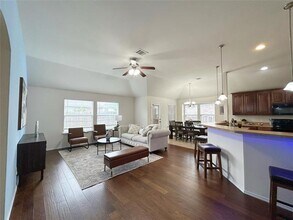 2041 Matador Ranch Rd in Fort Worth, TX - Building Photo - Building Photo