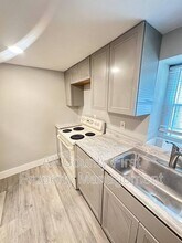 7214 Center St in Lithonia, GA - Building Photo - Building Photo