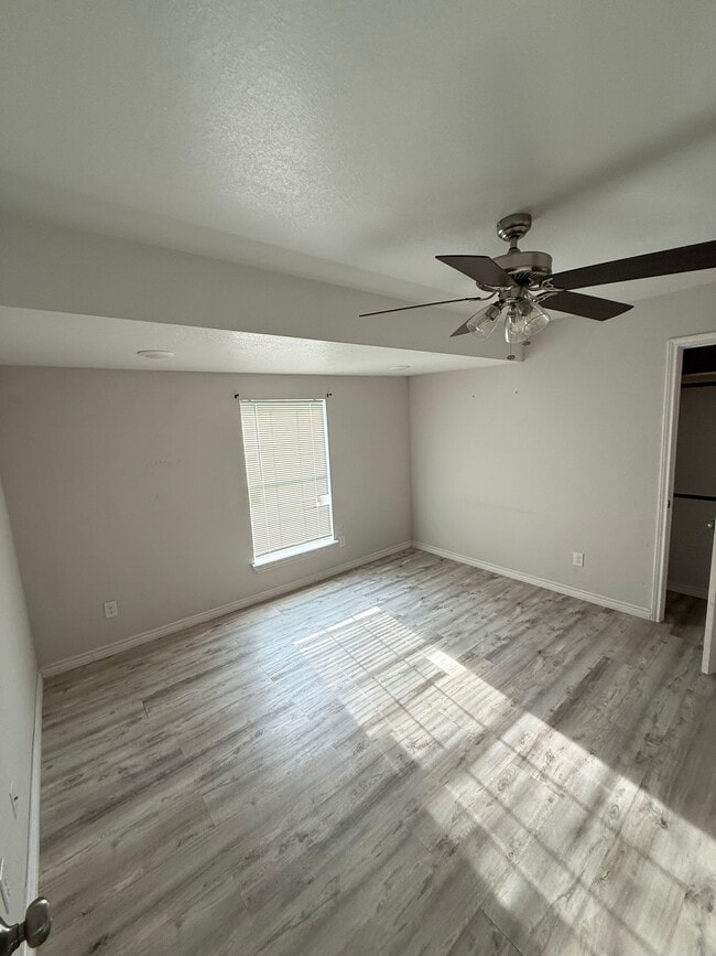 property at 1111 W Harlan Ave