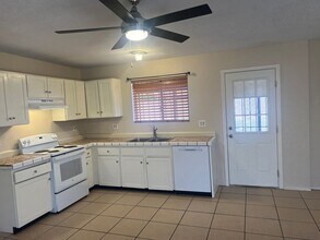 2942 W Camino Bueno in Tucson, AZ - Building Photo - Building Photo