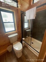 9411 Old US Hwy 27 S in Gaylord, MI - Building Photo