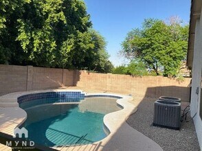 3129 W Walter Way in Phoenix, AZ - Building Photo - Building Photo