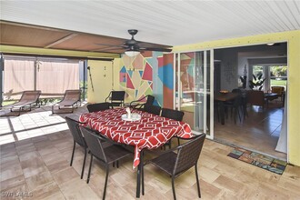 211 SE 46th St in Cape Coral, FL - Foto de edificio - Building Photo