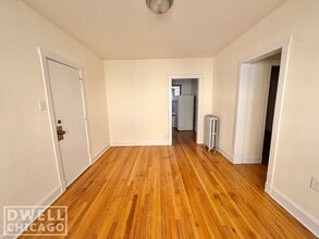 2648 N Spaulding Ave, Unit 1 in Chicago, IL - Building Photo - Building Photo
