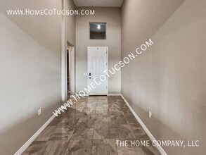 9915 N Cardon Grande Trail in Marana, AZ - Building Photo - Building Photo
