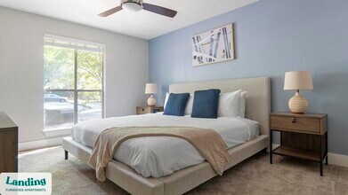 2000 E Lake Pkwy in Marietta, GA - Building Photo - Building Photo