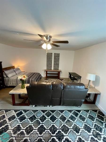 4251 NW 10th St in Coconut Creek, FL - Foto de edificio - Building Photo