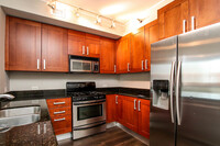 744 N Clark St, Unit 704 in Chicago, IL - Building Photo - Building Photo