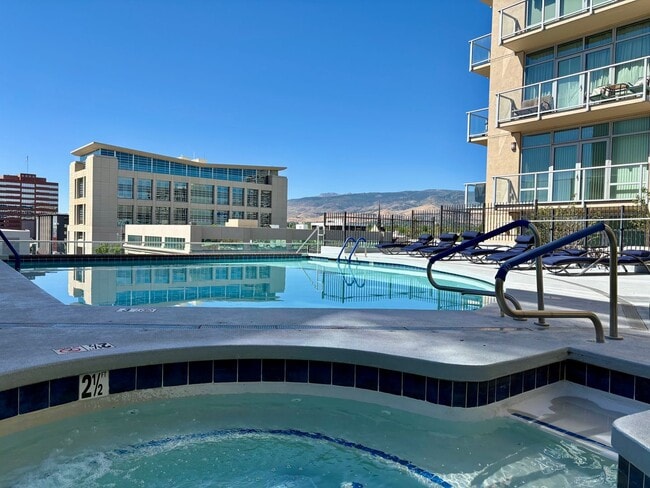 50 N Sierra St in Reno, NV - Building Photo - Building Photo