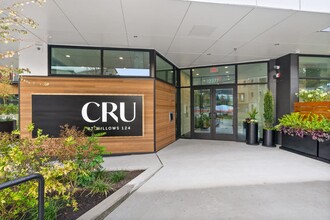 Cru at Willows in Redmond, WA - Building Photo - Building Photo