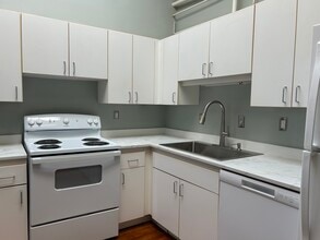 125 Oak Street apartments in Hot Springs, AR - Building Photo - Building Photo