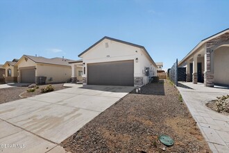 15120 Purpose Ave in El Paso, TX - Building Photo - Building Photo