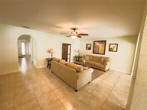 2747 Dodds Ln in Kissimmee, FL - Building Photo - Building Photo