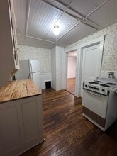 11 Page St, Unit 11 Page in Bath, ME - Foto de edificio - Building Photo