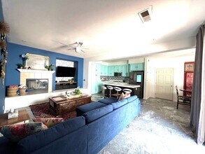 2285 Shiney Stone Ln in Chula Vista, CA - Building Photo - Building Photo