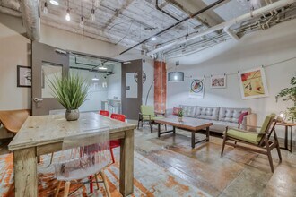 500 S Ervay St, Unit SI ID1297764P in Dallas, TX - Foto de edificio - Building Photo