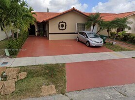 14345 SW 52nd St in Miami, FL - Building Photo