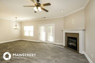 4715 Sweetwater Drive in Gainesville, GA - Building Photo - Building Photo