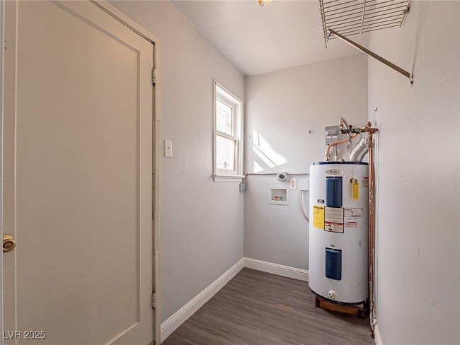 property at 329 N 8th St